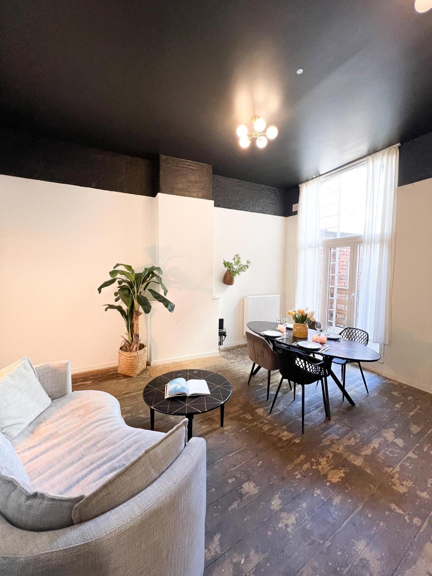 San Home'S Antwerpen Exteriör bild